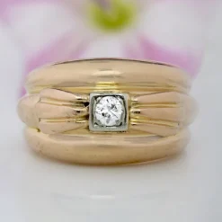 Sale Pamono Diamond 18 Karat Yellow Gold Large Ring, 1950s