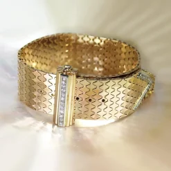 Pamono Diamonds 18 Karat Yellow Gold Belt Bracelet, 1950s><noscript><img width=