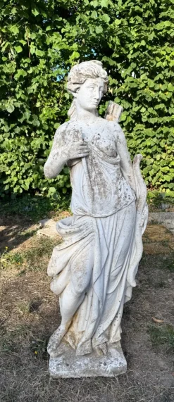 Pamono Diana the Huntress Sculpture in Reconstituted Stone, 1950><noscript><img width=