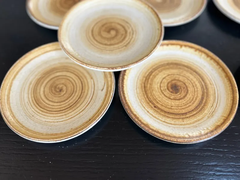 Outlet Pamono Dinnerware Set from Longchamp, 1970s, Set of 42