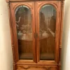 Pamono 2-Door Display Cabinet in Walnut with Detached Columns, 19th Century> Cabinets & Wardrobes