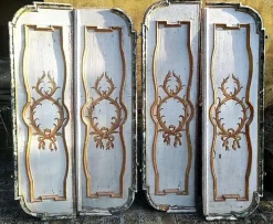 Pamono Doors with Lacquers and Gold Leaf Decorations, Late 17th Century, Set of 2> Architectural Elements