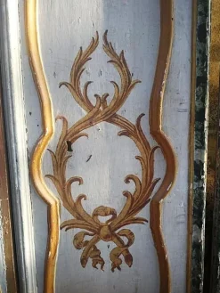 Pamono Doors with Lacquers and Gold Leaf Decorations, Late 17th Century, Set of 2><noscript><img width=