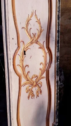 Pamono Doors with Lacquers and Gold Leaf Decorations, Late 17th Century, Set of 2><noscript><img width=