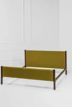 Pamono Double Bed in Wood and Green Fabric by Gianfranco Frattini for Bernini, 1960s> Beds & Bedroom Sets