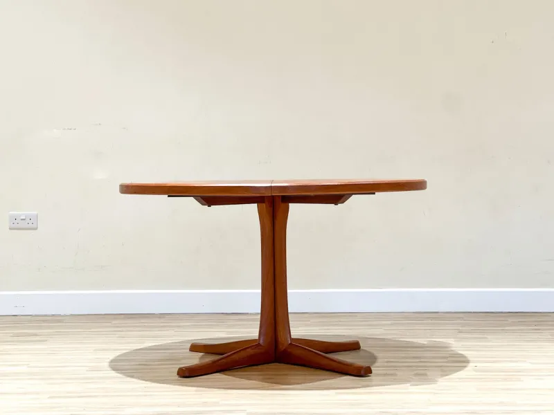 Online Pamono Double Extending Dining Table from McIntosh, 1970s