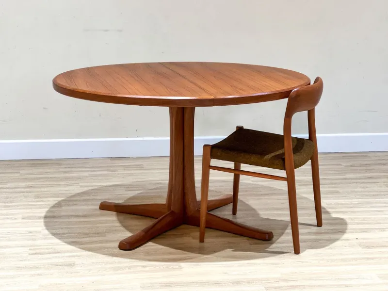 Online Pamono Double Extending Dining Table from McIntosh, 1970s