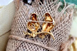 Clearance Pamono Doves Shaped Gold Brooch with Diamonds
