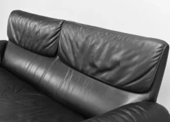 Pamono DS-2011 Two-Seat Sofa in Black Leather from De Sede><noscript><img width=