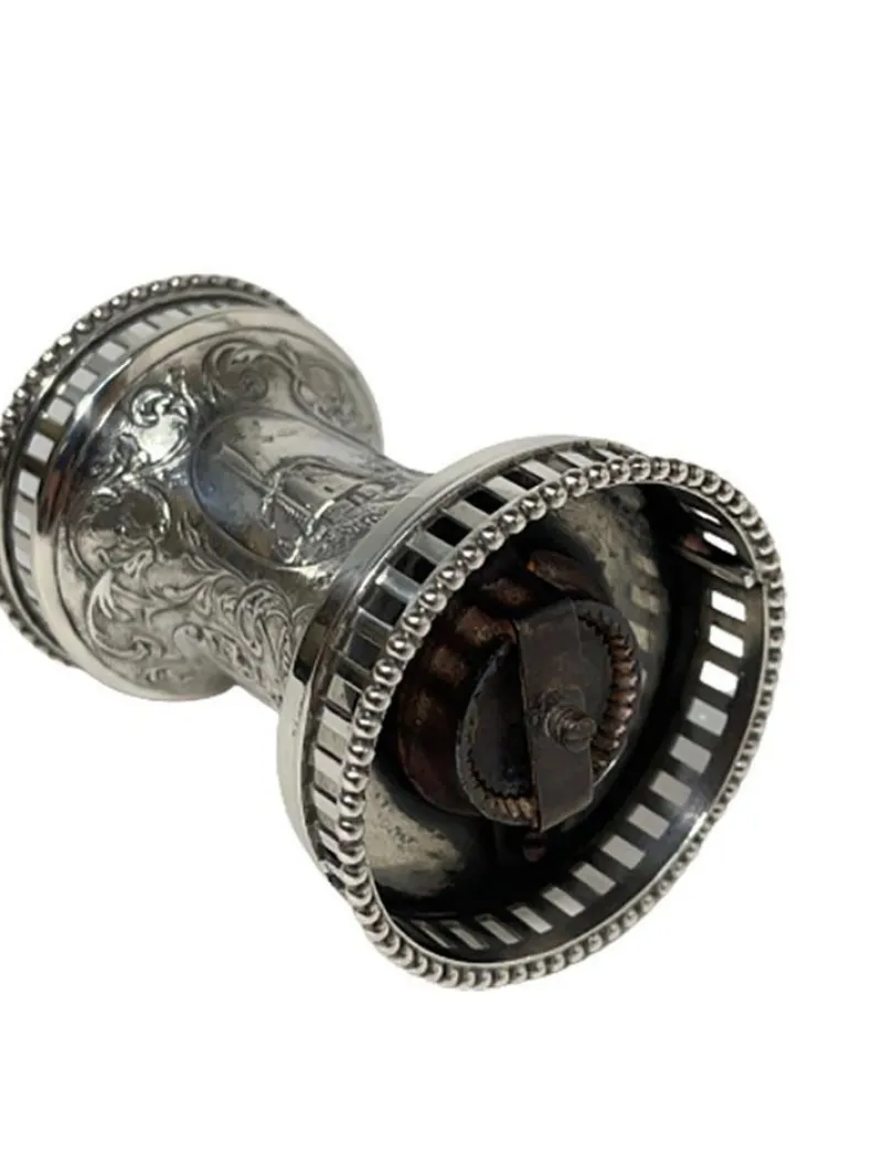 Pamono Dutch Silver Pepper Mill from Vos & Co, 1900s> Dinnerware Accessories