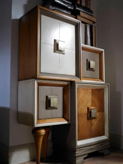 Pamono Dynasty Entry Cabinet by Lola Glamour><noscript><img width=