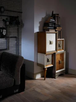 Pamono Dynasty Entry Cabinet by Lola Glamour><noscript><img width=