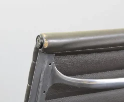 Pamono Ea117 Office Chair by Charles & Ray Eames for Herman Miller, 1980s