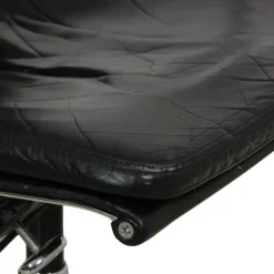 Outlet Pamono Ea-219 Office Chair in Black Leather by Charles Eames, 1980s