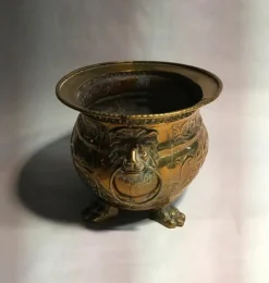 Pamono Early 20th Century Brass Planter Bowl with Lions' Heads, Italy, 1910><noscript><img width=