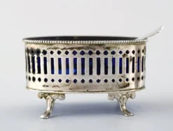 Pamono Early 20th Century Danish Silver & Blue Glass Salt Jars with Spoons, Set of 3> Salt & Pepper Shakers