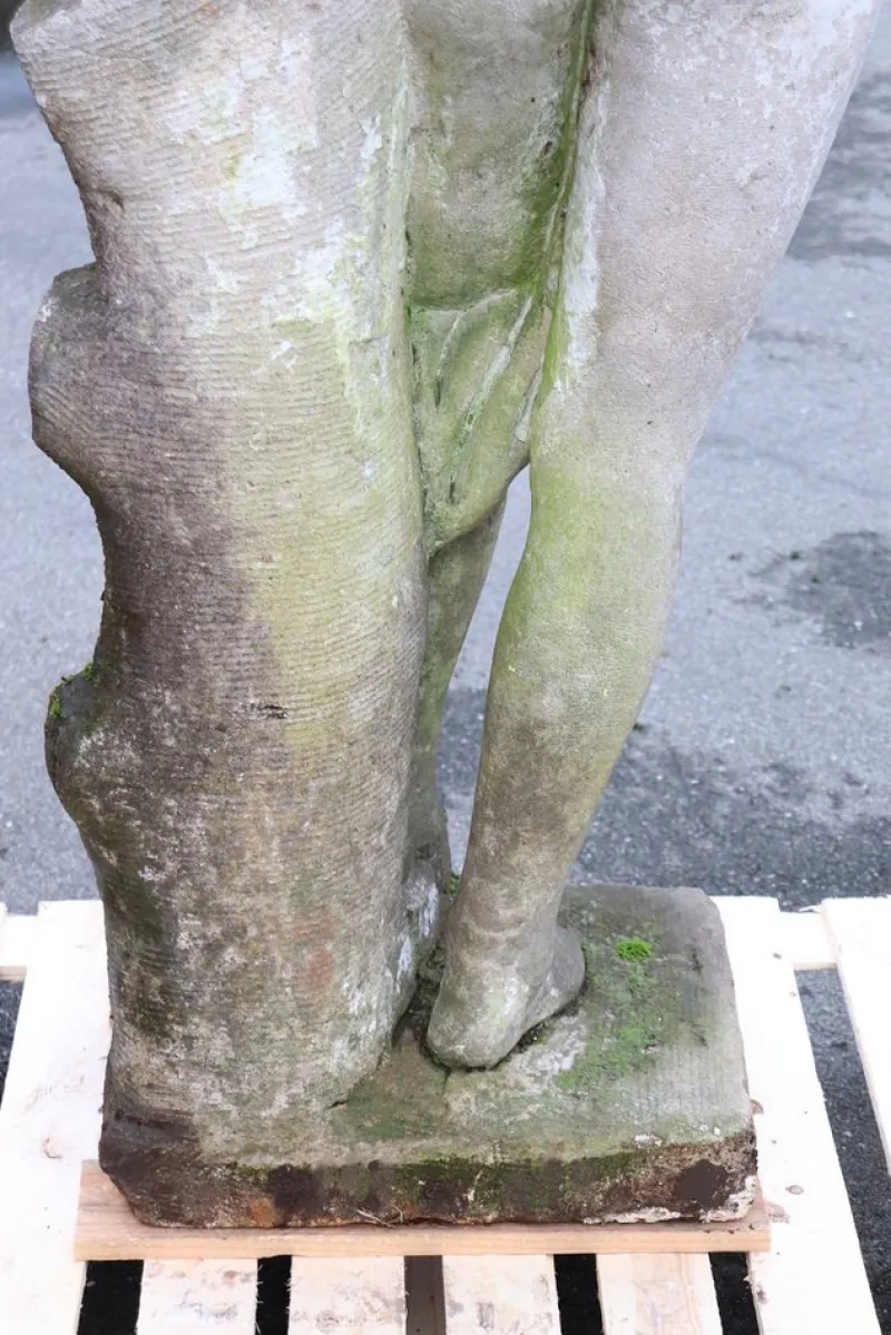 Pamono Early 20th Century Leda and the Swan Garden Statue> Garden Accessories