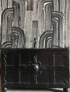 Pamono Early 17th Century Medieval Handcrafted Black Iron Coffer or Box, 1610><noscript><img width=