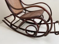 Pamono Early 20th Century Rocking Chair from Thonet> Rocking Chairs