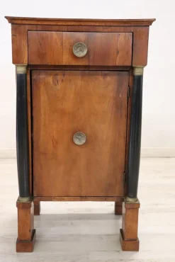 Sale Pamono Early 19th Century Walnut Nightstand