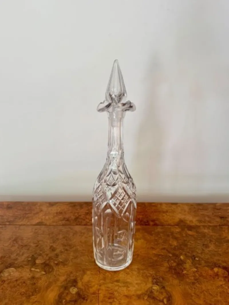 Pamono Edwardian Cut Glass Decanters, 1900s, Set of 3> Glassware