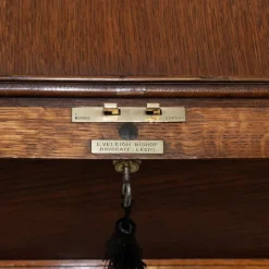 Pamono Edwardian Oak Metamorphic Rise and Fall Cocktail Drinks Cabinet, 1890s><noscript><img width=