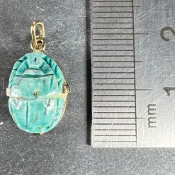 Discount Pamono Egyptian Faience Ceramic Scarab 18k Yellow Gold Charm Pendant, 1920s