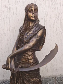Pamono Emmanuel Villanis, Judith, Large Bronze Sculpture><noscript><img width=