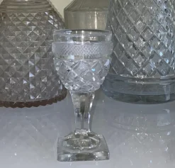 Pamono Empire Cut Crystal & Glass Set from Sainte Anne Crystal Factory, Belgium, 19th Century, Set of 175><noscript><img width=