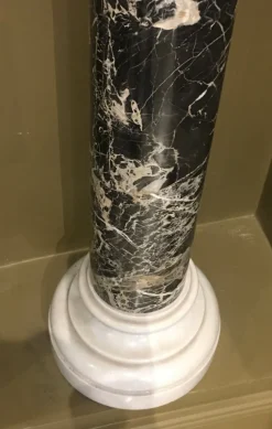 Outlet Pamono Empire Italian Black and White Marble Column