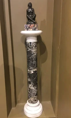 Outlet Pamono Empire Italian Black and White Marble Column