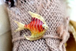 Pamono Enameled Fish Shaped Gold Brooch><noscript><img width=