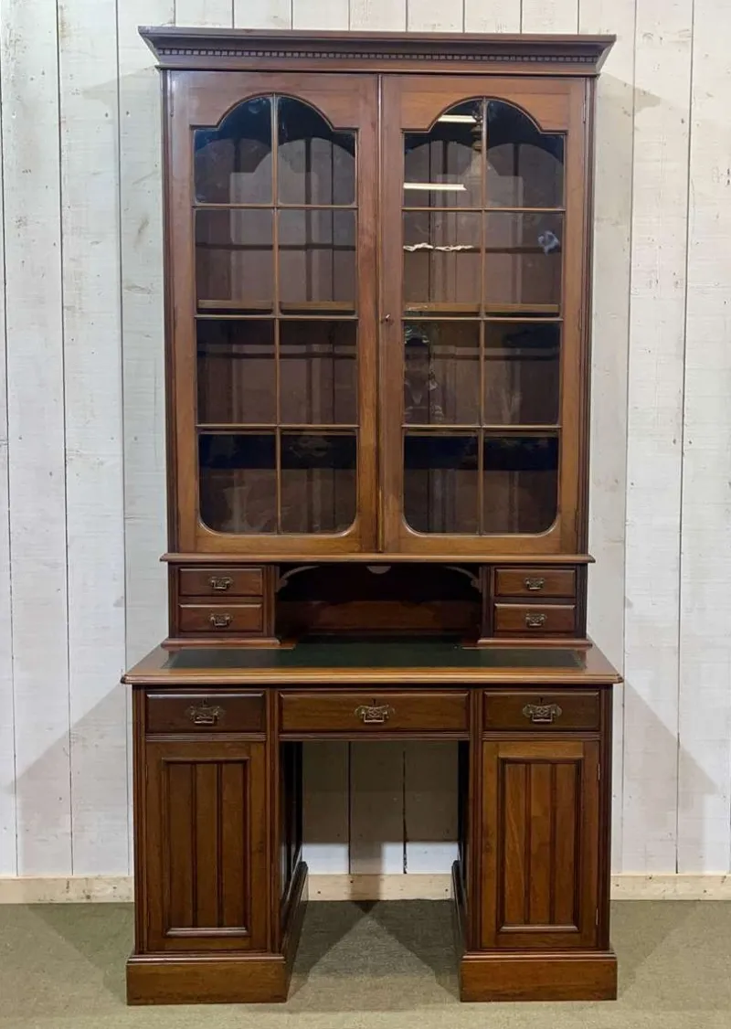 Discount Pamono English Bookcase Desk in Walnut and Red Cedar, Early 20th Century