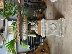Pamono English Cast Iron Tazza Urns by Andrew Handyside, 1890s, Set of 2><noscript><img width=