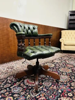 Clearance Pamono English Chesterfield Captain Chair in Green