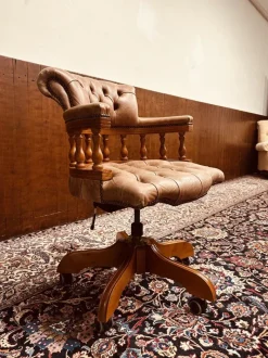 Hot Pamono English Classic Chair in Leather