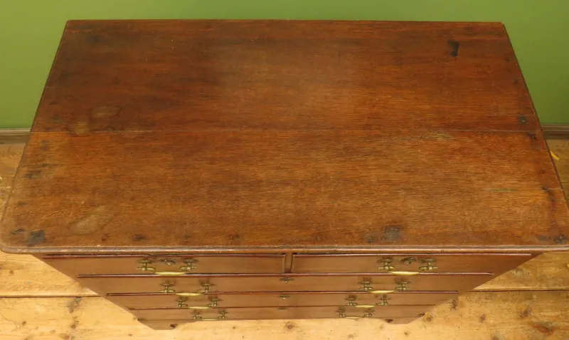 Pamono English Cottage Oak Chest of Drawers, 1700s> Dressers, Commodes & Chests