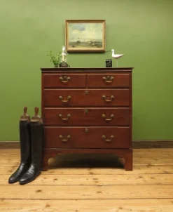 Pamono English Cottage Oak Chest of Drawers, 1700s><noscript><img width=