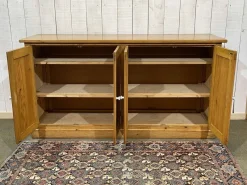 Pamono English 4-Door Fir Sideboard, 1950s> Sideboards & Buffets