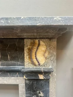 Best Pamono English George III Style Specimen Marble Fireplace Mantel