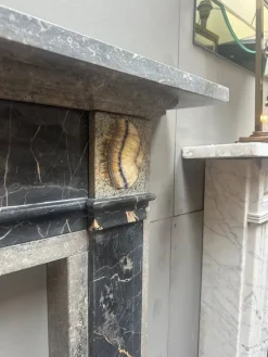 Best Pamono English George III Style Specimen Marble Fireplace Mantel