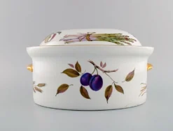 Best Pamono English Large Evesham Lidded Tureen in Porcelain from Royal Worcester, 1980s