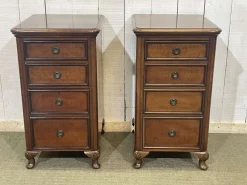 Pamono English Mahogany Bedside Tables, Early 20th Century, Set of 2> Nightstands