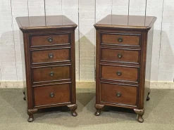 Pamono English Mahogany Bedside Tables, Early 20th Century, Set of 2><noscript><img width=