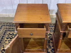 Pamono English Mahogany Bedside Tables, Set of 2><noscript><img width=