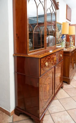 Pamono English Sideboard Bookcase in Mahogany Feather with Maple Inlay Grafts, 19th Century