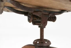 Pamono English Swivel-Base Captain Desk Chair, 1850s><noscript><img width=