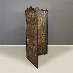 Sale Pamono English Wooden Screen with Portraits and Floral Collage, 1800s