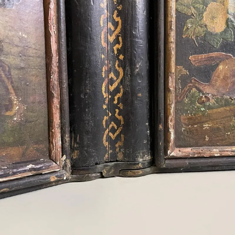 Sale Pamono English Wooden Screen with Portraits and Floral Collage, 1800s