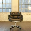 Sale Pamono Executive Swivel Chair by Charles Pollock for Knoll